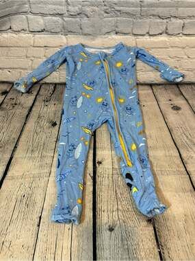 Bellabu Bear Baby Shark Bamboo Zippie